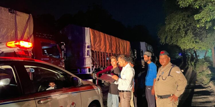रातभर चला परिवहन विभाग का सघन प्रवर्तन अभियान, 30 चालान, 2 सीज